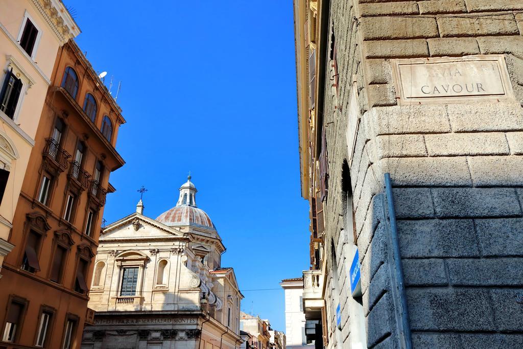 Cozy Apartment Fabia 300 Mt From Colosseum Exterior foto